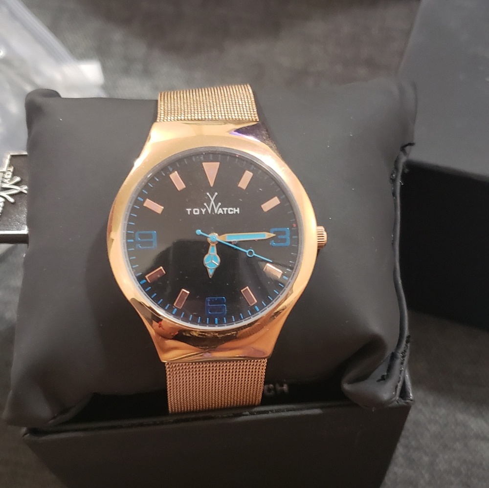 TOY WATCH